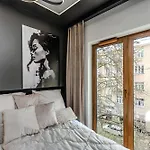 Apartment Easy Rent- Wieniawska 7 Sauna, Centrum, Parking