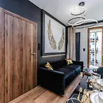 Easy Rent- Wieniawska 7 Sauna, Centrum, Parking *