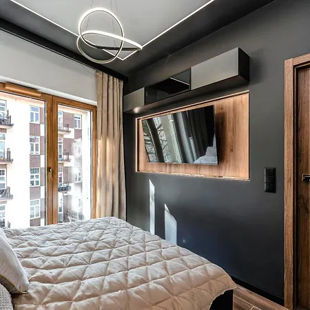 Easy Rent- Wieniawska 7 Sauna, Centrum, Parking Apartment