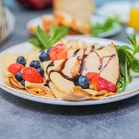 Апартаменти Easy Rent- Wieniawska 7 Sauna, Centrum, Parking *